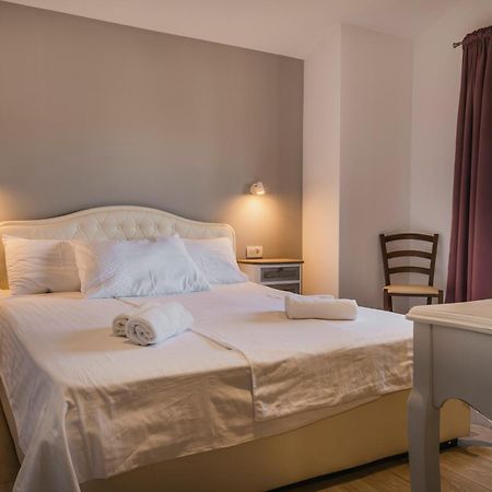 Rooms With Breakfast Near Porec Nova Vas  エクステリア 写真
