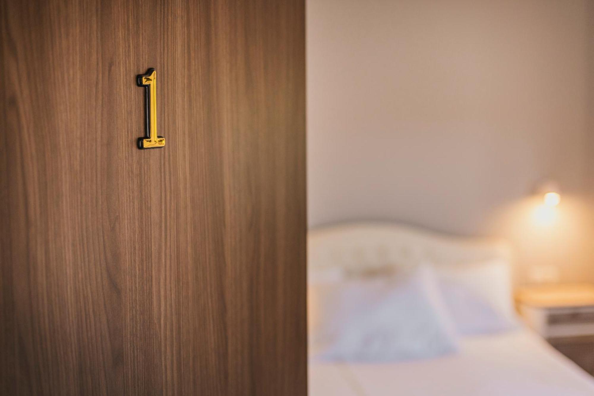 Rooms With Breakfast Near Porec Nova Vas  エクステリア 写真