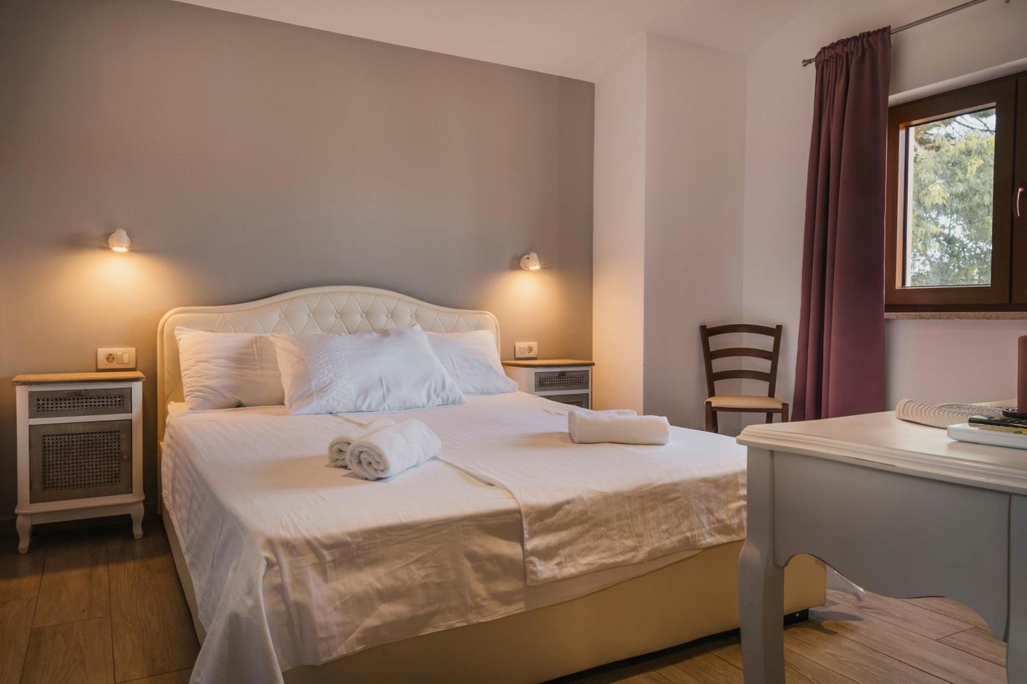 Rooms With Breakfast Near Porec Nova Vas  エクステリア 写真
